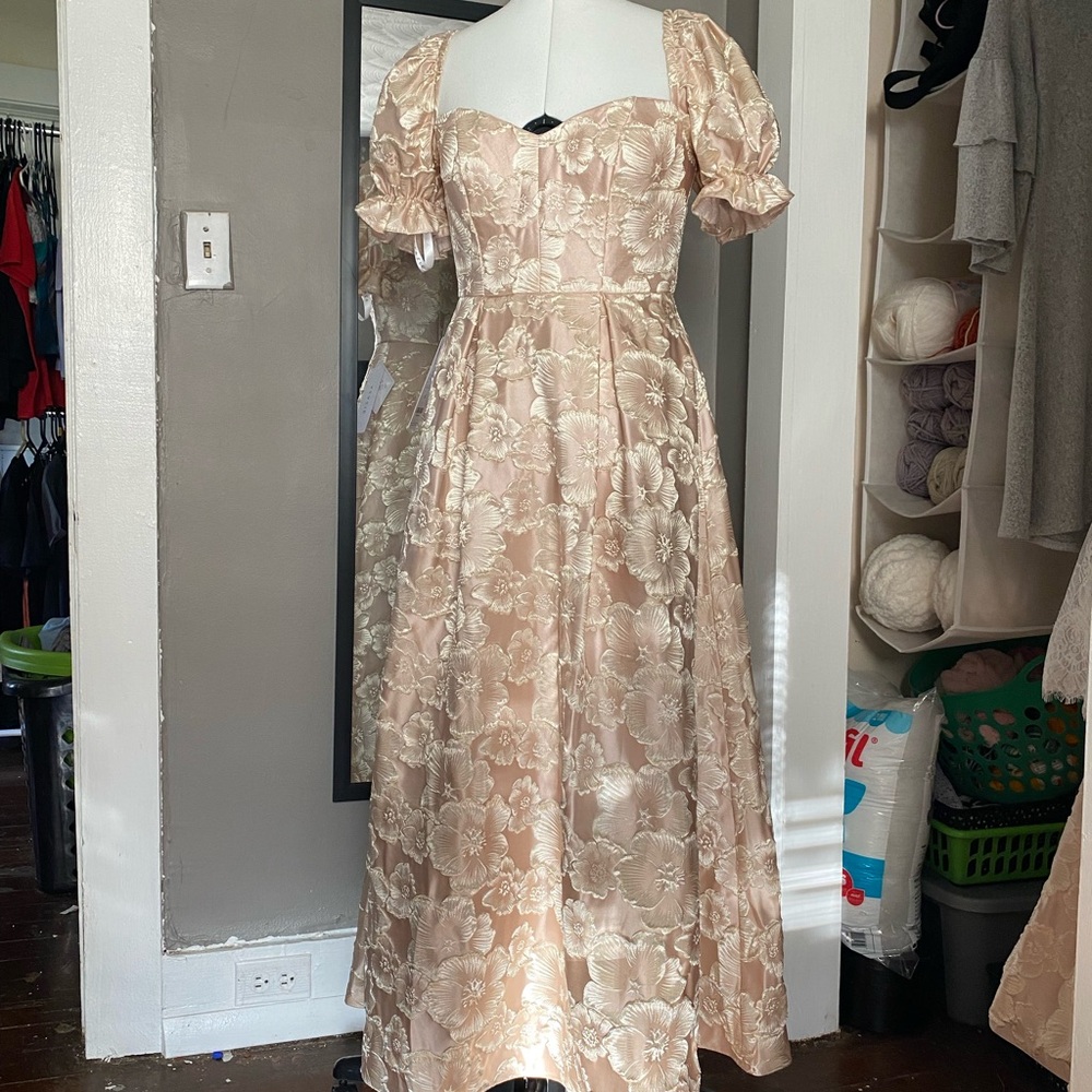 Azazie Glenda Floral Puff-Sleeve Maxi Dress in Vintage Blush